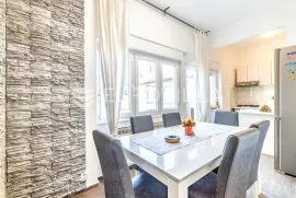 Zagreb, Ilica, Trg Republike Austrije, komforan dvosoban stan 63 m2, Zagreb, Appartement