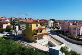 Istra, Premantura - prekrasna samostojeća kuća 264,79 m2 s otvorenim pogledom na more - top lokacija, Medulin, Casa