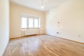 Zagreb, Donji grad, novoadaptiran trosoban stan 46 m2, Zagreb, Stan