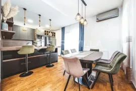 Zagreb, Gornja Dubrava, četverosoban PENTHOUSE NKP 114 m2, Zagreb, Διαμέρισμα