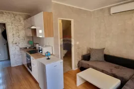 Istra, Pomer dva stana svaki 60m2, Medulin, Kвартира