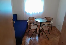 Istra,Valbandon,veliki stan u prizemlju sa terasama, Fažana, Appartement