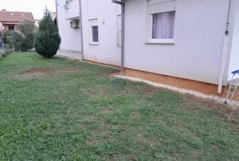 Istra,Valbandon,veliki stan u prizemlju sa terasama, Fažana, Appartment