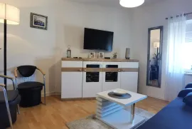 PULA- stan u Austrougarskoj villi Müntz, Pula, Apartamento