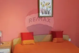 Istra, Umag, apartmanska kuća prvi red do mora, Umag, Σπίτι