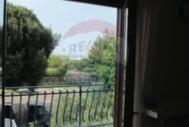 Istra, Umag, apartmanska kuća prvi red do mora, Umag, Σπίτι