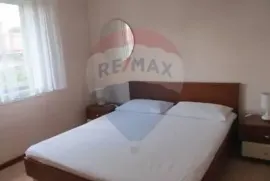 Istra, Umag, apartmanska kuća prvi red do mora, Umag, Σπίτι