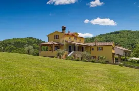 PAZIN-GRDOSELO - VILLA SA BAZENOM, Pazin - Okolica, Kuća