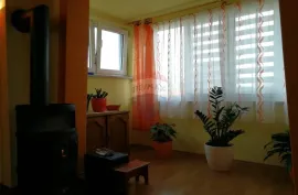 Dajla, kuća sa 4 apartmana, Novigrad, Famiglia