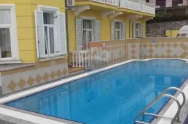 Selce hotel, Crikvenica, العقارات التجارية