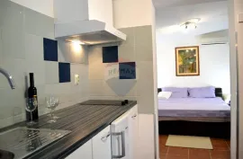 ISTRA, PULA, APARTMANSKA KUĆA U BLIZINI MORA, Pula, Casa