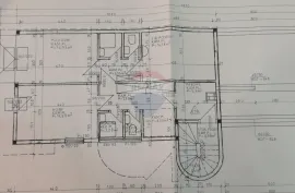 ZAGREB - PANTOVČAK - KUĆA 320 m2 SA BAZENOM, Zagreb, بيت