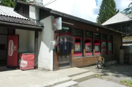 Caffe bar i trgovina kod Bjelolasice, Ogulin, Propriété commerciale