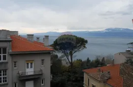 Prodaje se samotojeća Vila na Pećinama, Rijeka, Kuća