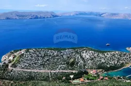 Atraktivno građevinsko zemljište (Žrnovnica, Sveti Juraj), Senj, Land