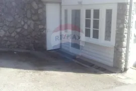 Velika kuća sa poslovnim prostorom, Brod Moravice, Haus