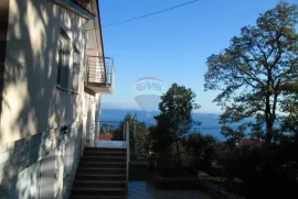 Volosko, prekrasna vila 360 m2 s fantastičnim pogledom na more, Opatija, Kuća