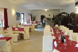 NAJAM VELIKOG RESTORANA U BLIZINI PASJAKA, Matulji, Ticari emlak