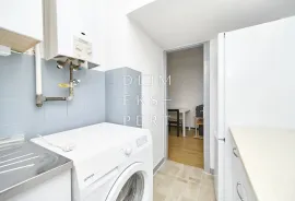 Sesvete, Sesvete, dvosoban stan u blizini centra, 55 m2, Appartment