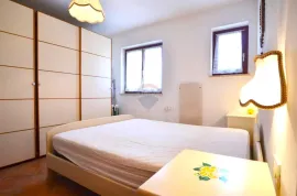 Istra,Rovinj,stan pogled more+parking,55m2,2 spavaće sobe, Rovinj, Kвартира