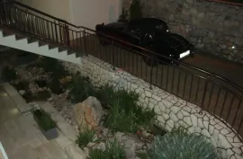 Novi Vinodolski - Kuća sa 4 apartmana 70 m od mora, Novi Vinodolski, Famiglia