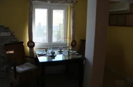 Novi Vinodolski - Kuća sa 4 apartmana 70 m od mora, Novi Vinodolski, Famiglia