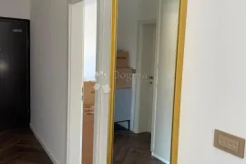 Rešetari prekrasan 1S+DB u novoj zgradi, Kastav, Apartamento