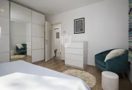 Renoviran stan na top lokaciji blizu centra grada Pule!, Pula, Appartement