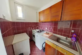 Jednosoban stan sa balkonom 33m2, Višnjik, Sarajevo Centar, Appartement