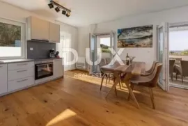 MALI LOŠINJ, SVETI JAKOV , stan sa pogledom na more, Mali Lošinj, Apartamento