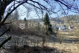 Delnice, atraktivan teren površine 8714m2, 3182m2 se nalazi u građevinskom dijelu, Delnice, Land