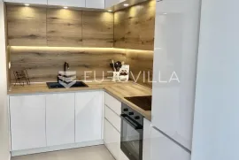 Zagreb, Jarun, prekrasan dvosoban stan NKP 53 m2 + VPM, Zagreb, Appartamento