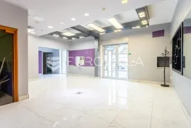 Split, poslovni prostor u samom centru grada, Split, Propiedad comercial