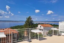 Dramalj, samostojeća kuća blizu mora, Crikvenica, House