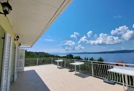 Dramalj, samostojeća kuća blizu mora, Crikvenica, House