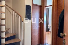 ŠKURINJE - moderni 2S+DB u novijoj zgradi s garažnim mjestom, Rijeka, Appartement