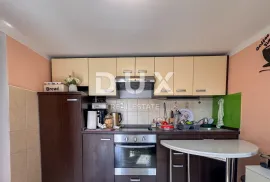 RIJEKA, PEHLIN - etaža kuće i apartman s okućnicom, Rijeka, Appartment