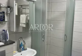 Turnić, potpuno adaptirani stan, Rijeka, Appartement