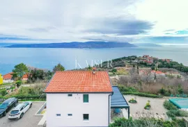 Istra, okolica Brseča - kuća s dva stana i bazenom, 150 m2, Mošćenička Draga, Haus