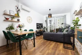 Rijeka, Donji Zamet, moderan trosoban stan, dva parkirna mjesta, pogled na more, Rijeka, Appartement