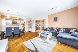 Zagreb, Maksimir, ugodan i prostran četverosoban stan 110 m2 + PARKING, Zagreb, Apartamento