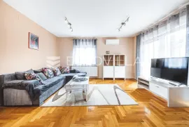 Zagreb, Maksimir, ugodan i prostran četverosoban stan 110 m2 + PARKING, Zagreb, Appartment