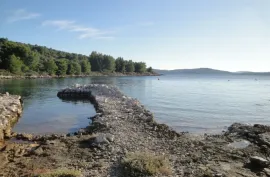 Poljoprivredno zemljište u prvom redu do mora, Šibenik - Okolica, Land