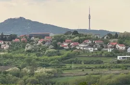 Prelep Plac u Vrčinu (Avala) Beograd, Grocka, Terreno