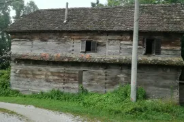 قائمة بيانات_حقول+افتراضي+عنوان, Petrinja, House