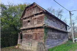 قائمة بيانات_حقول+افتراضي+عنوان, Petrinja, House