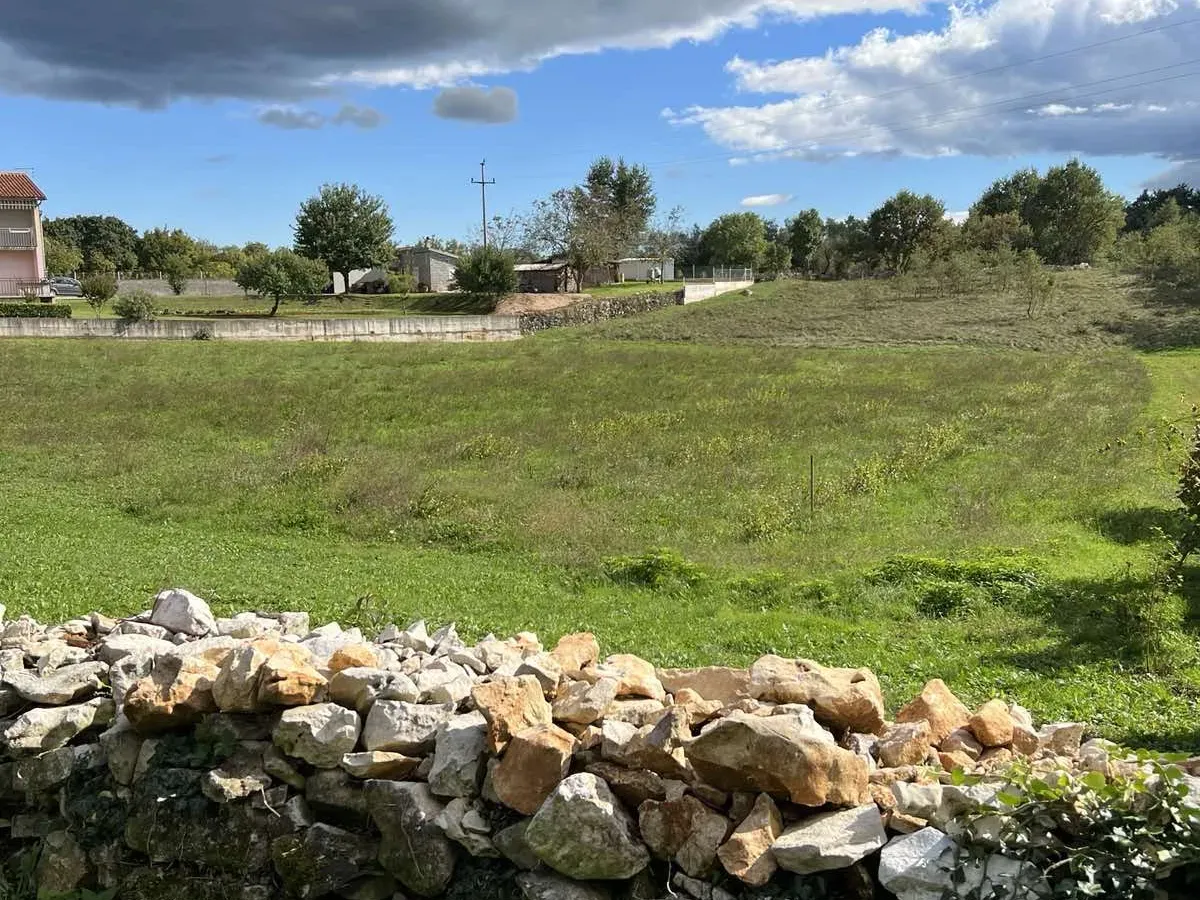 Prodaje se zemljište - građevinski i poljoprivredni dio, Šumber, Sveta Nedelja, Sveta Nedelja, Land