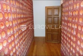 Zagreb, Gračani, prekrasna obiteljska villa 750 m2, Zagreb, House