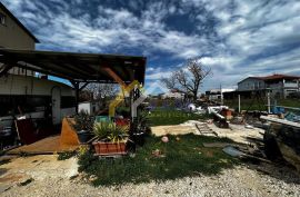 Građevinsko zemljište u blizini Fažane površine 446 m2, Fažana, Tierra