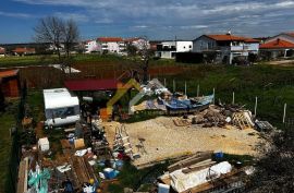 Građevinsko zemljište u blizini Fažane površine 446 m2, Fažana, Terrain